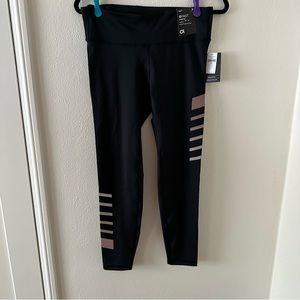 GapFit GFAST Legging - Size Medium